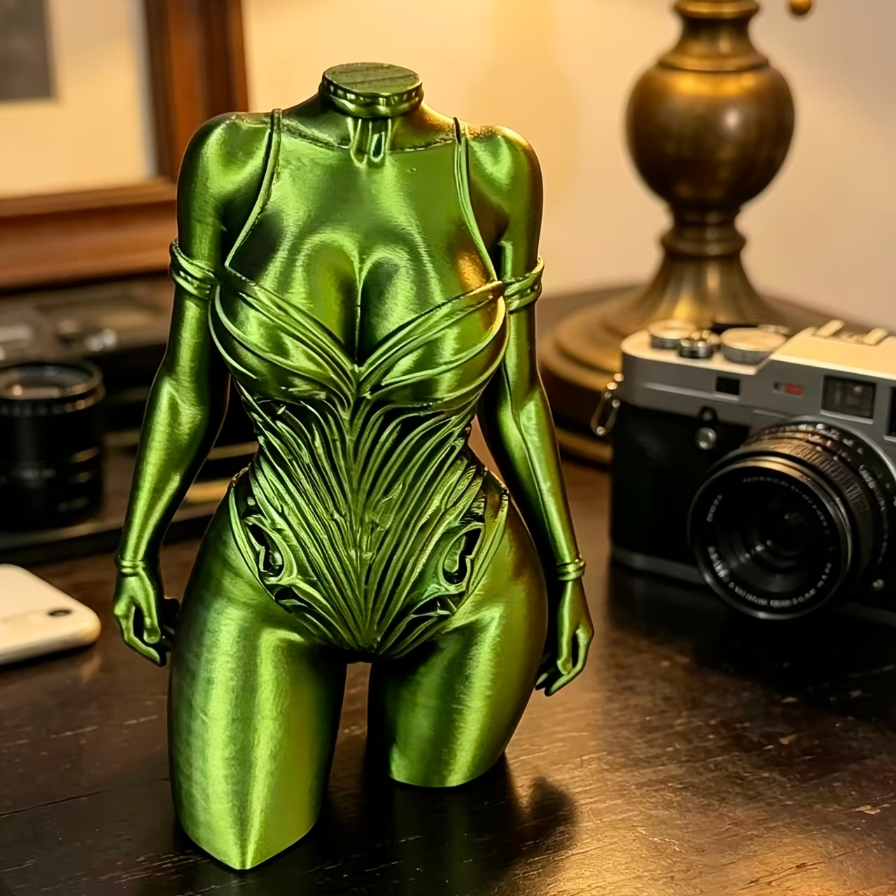 Cyberpunk Tarzı Kadın Gövde Fi - Office Furniture Hon incelemesi ve fiyatı